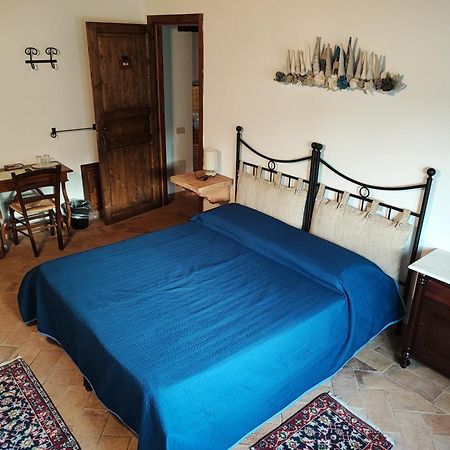 Bed and Breakfast Casale Le Orme à Todi Extérieur photo