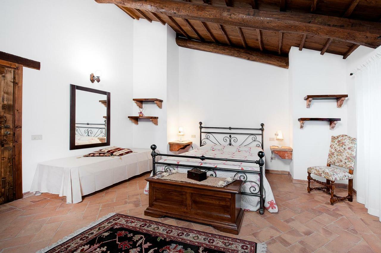 Bed and Breakfast Casale Le Orme à Todi Extérieur photo