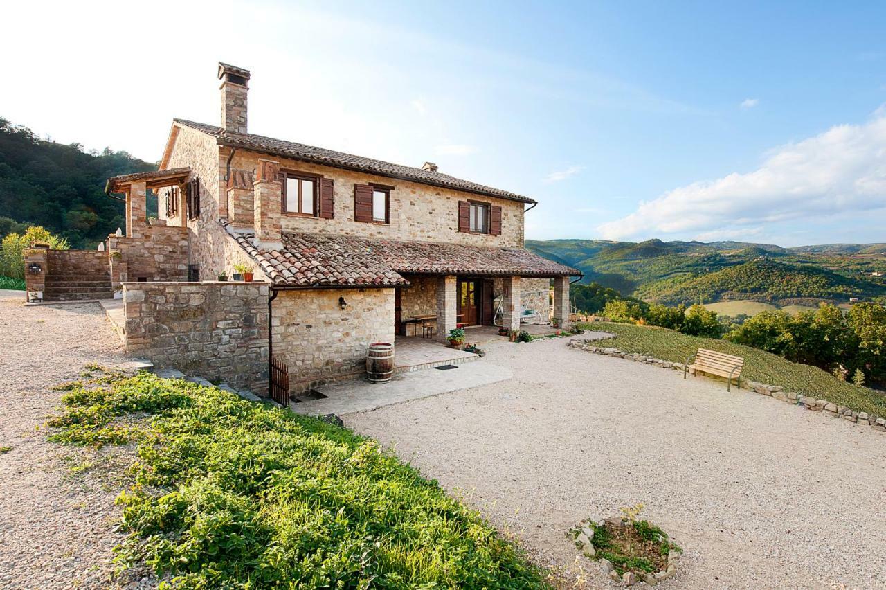 Bed and Breakfast Casale Le Orme à Todi Extérieur photo